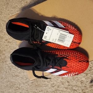 New w tags Predator Mutator Soccer Outdoor Cleats